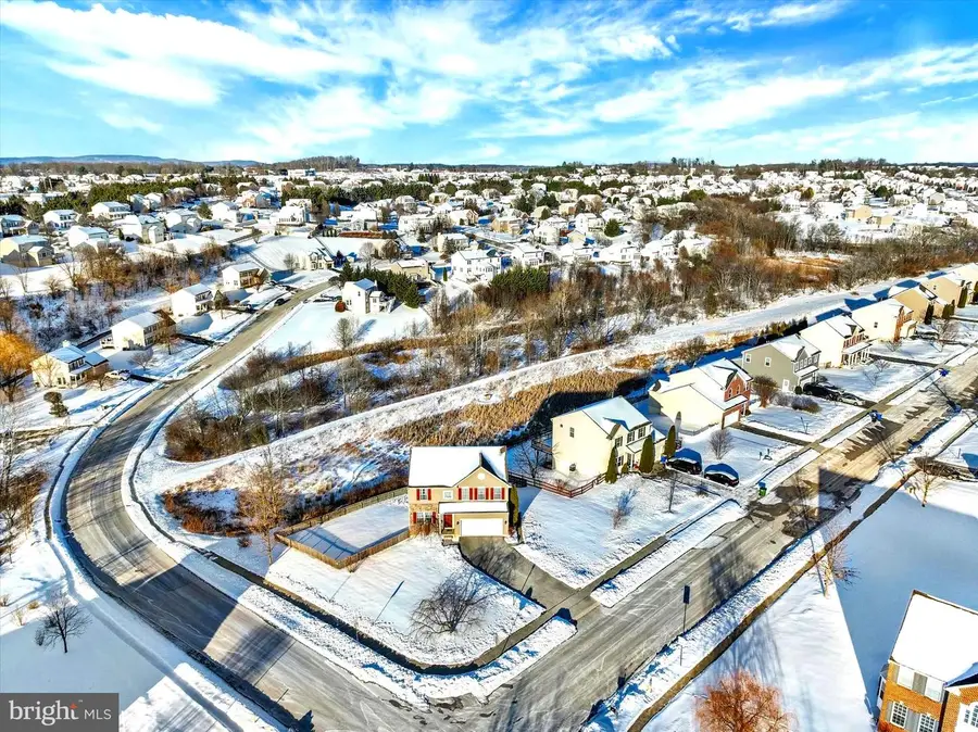 85 Malek Dr, Hanover, PA 17331 - Image #3