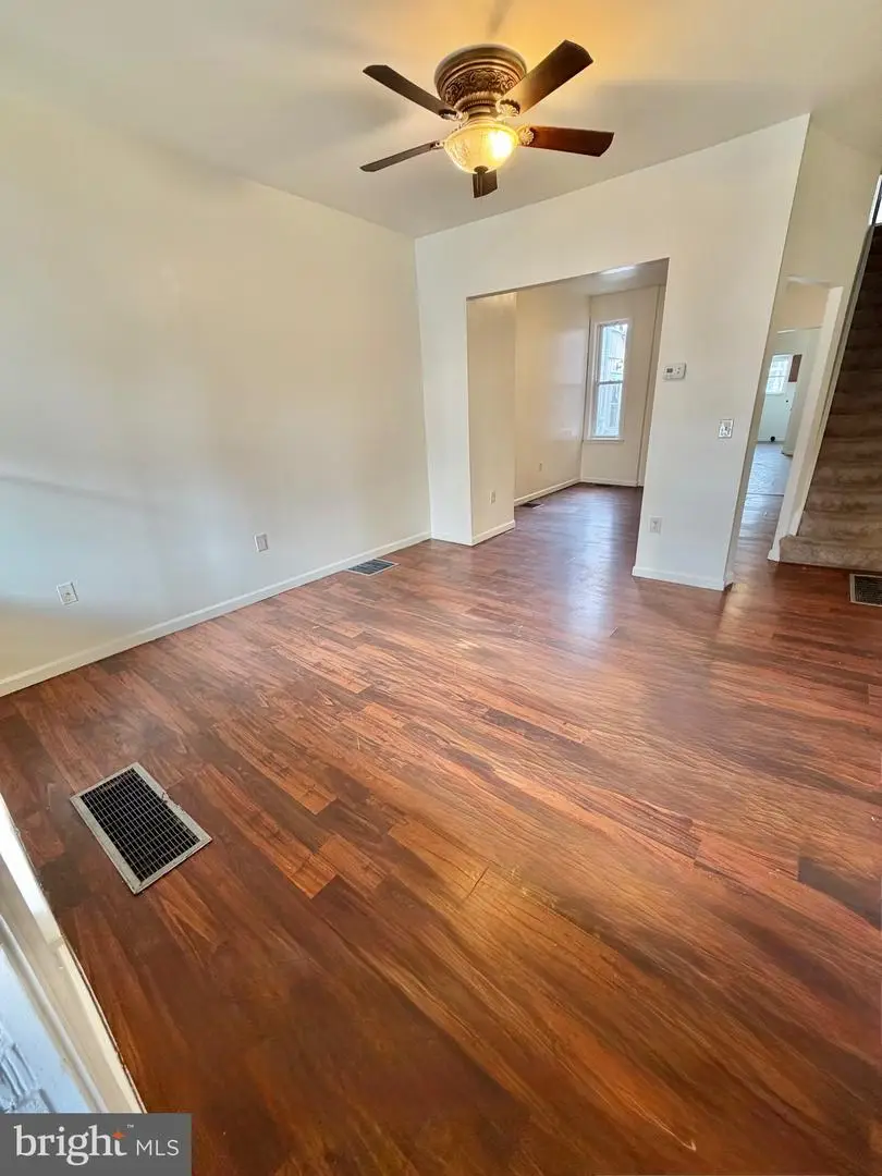 1211 W Poplar St, York, PA 17404 - #3