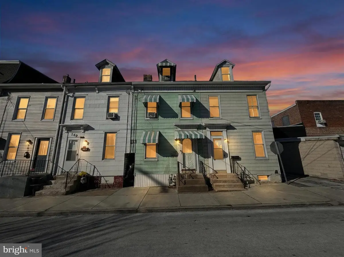 151 E Arch St, York, PA 17401 - #1