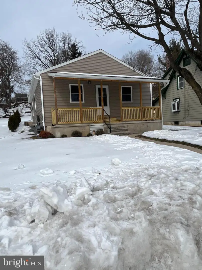 1443 W College Ave, York, PA 17404 - #2