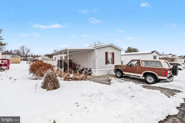 347 Westwood Dr, YORK, PA 17404