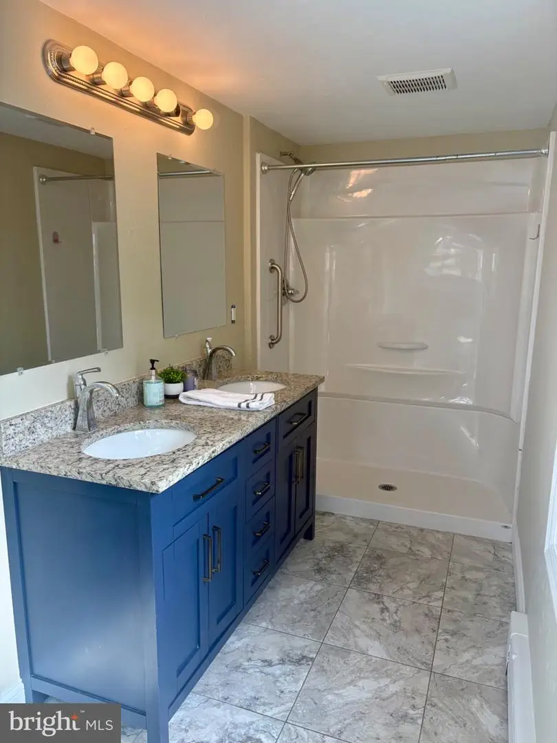 405 Hillcrest Rd, York, PA 17403 - #3