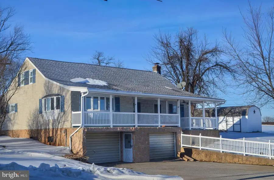 275 Manor Rd, Red Lion, PA 17356 - #2