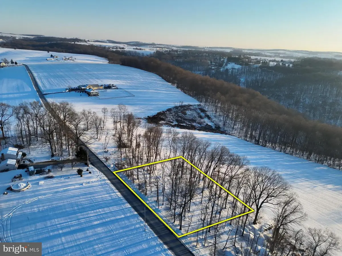 13975 Wolf Rd, Felton, PA 17322 - #1