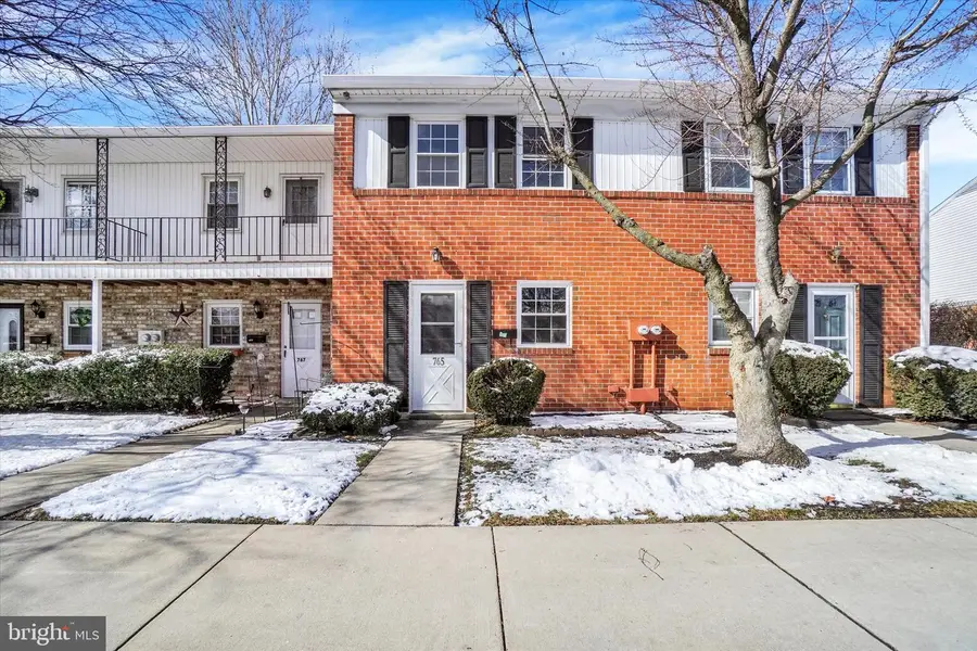 765 Colony Dr, York, PA 17404 - #2