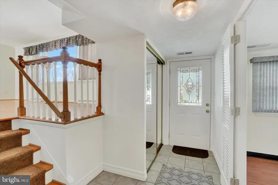 2670 Raleigh Dr, York, PA 17402 - #3