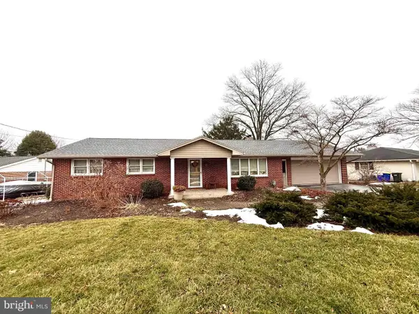 295 Rhonda Dr, YORK, PA 17408