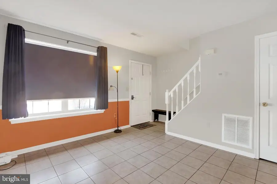 3332 Glen Hollow Dr, Dover, PA 17315 - #3