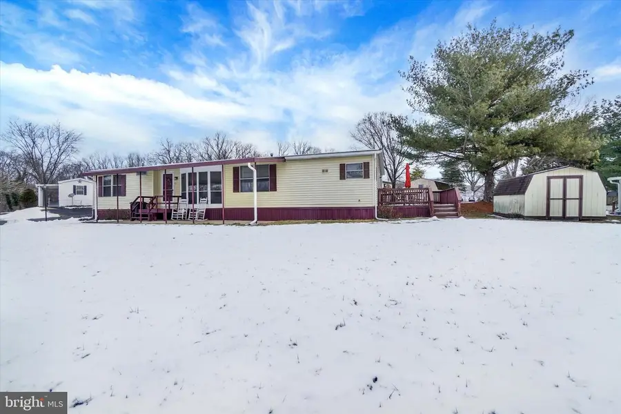 63 Shawna Ave, York, PA 17402 - #2