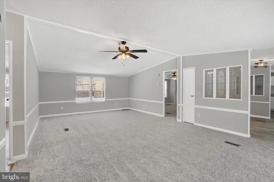 63 Shawna Ave, York, PA 17402 - #3