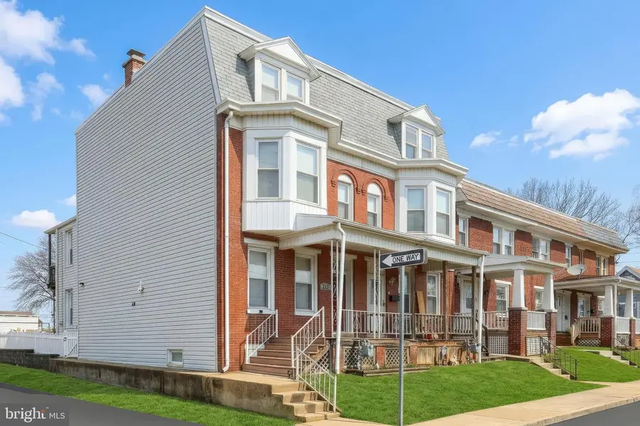 213 Parkway Blvd, York, PA 17404 - #2