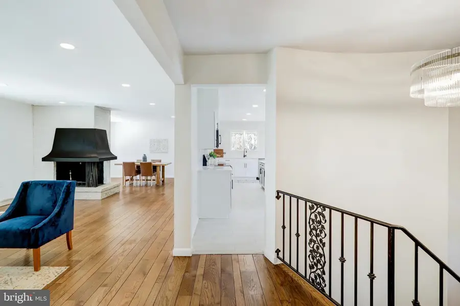 704 Fishing Creek Rd, New Cumberland, PA 17070 - #3