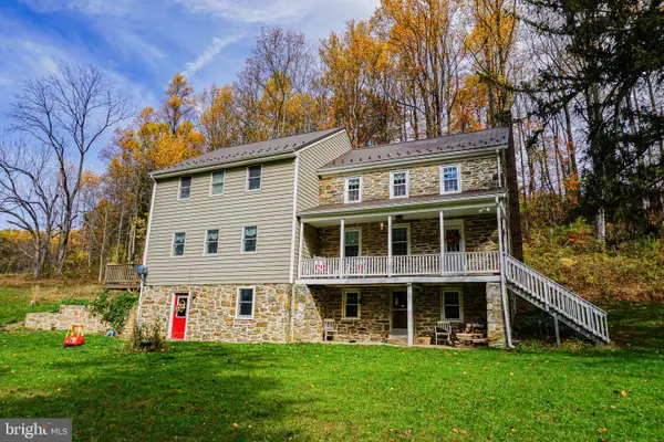 988 Kratz Rd, GLEN ROCK, PA 17327