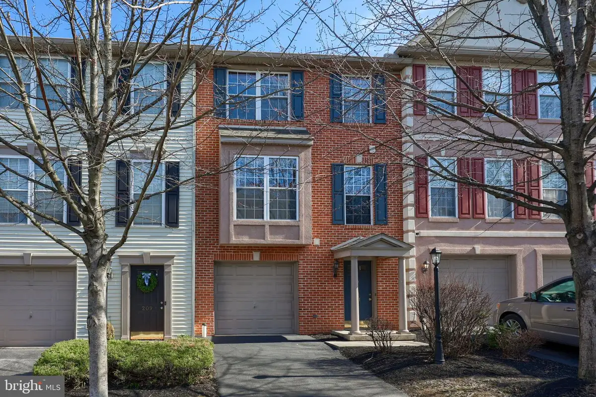 211 September Way, York, PA 17403 - #1