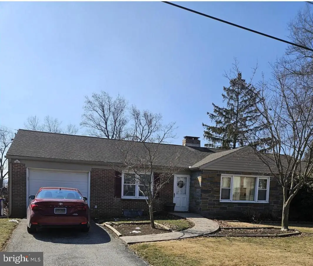 1698 Altland Ave, York, PA 17404 - #1