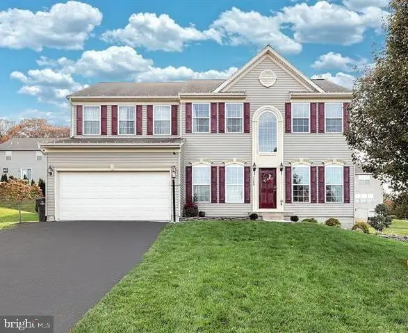 1580 Pleader Ln, York, PA 17402 - #1