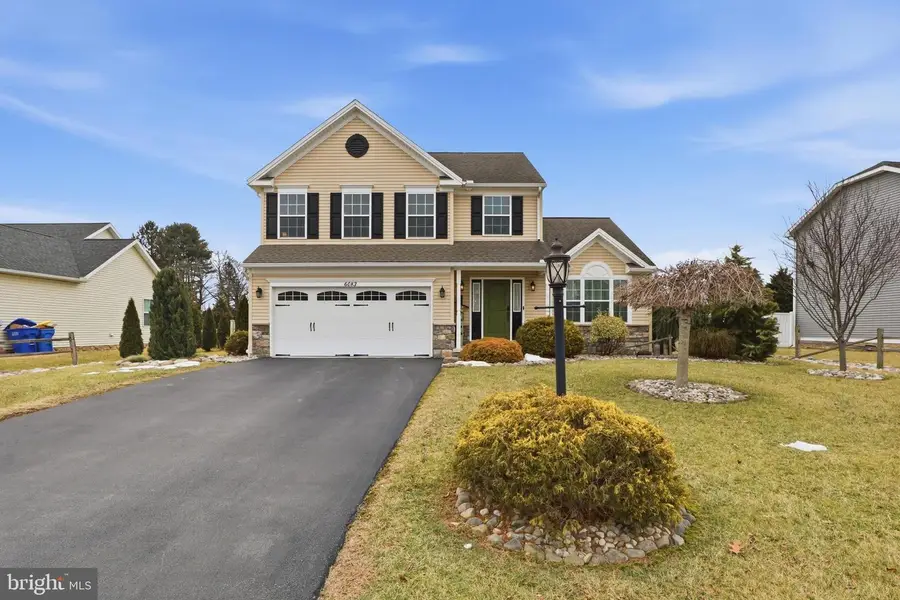 6083 Jennifer Ln, Spring Grove, PA 17362 - #2