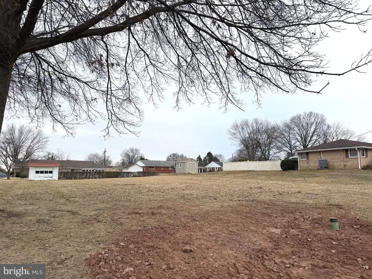 3471 Holly Rd, Dover, PA 17315 - #1