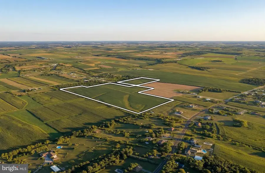 4275 W Canal Rd, Dover, PA 17315 - #3