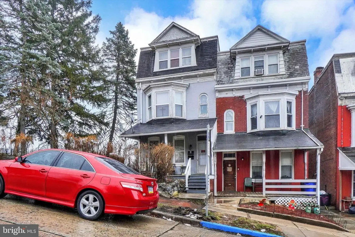 414 S Park St, York, PA 17401 - #1