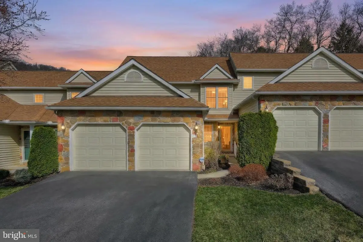 115 N Fountain Dr #9, York, PA 17402 - #1