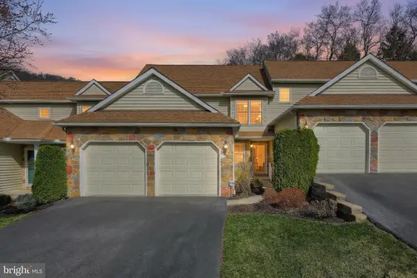 115 N Fountain Dr #9, YORK, PA 17402