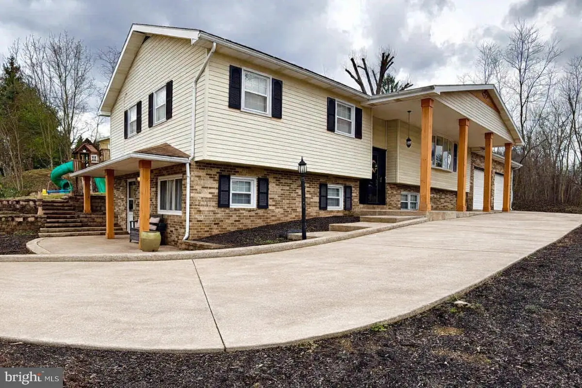 15 Highland Cir, Etters, PA 17319 - #1