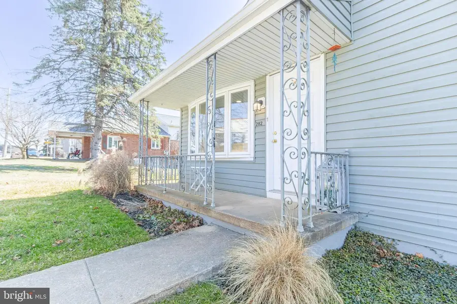 282 E Broadway, Red Lion, PA 17356 - #3