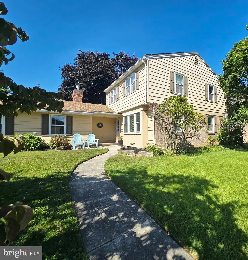 966 Mccosh St, Hanover, PA 17331 - #1