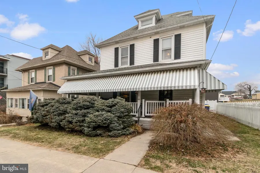 25 E Franklin St, New Freedom, PA 17349 - #2