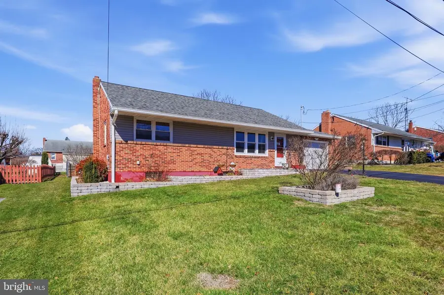 1484 Clayoma Ave, York, PA 17408 - #2