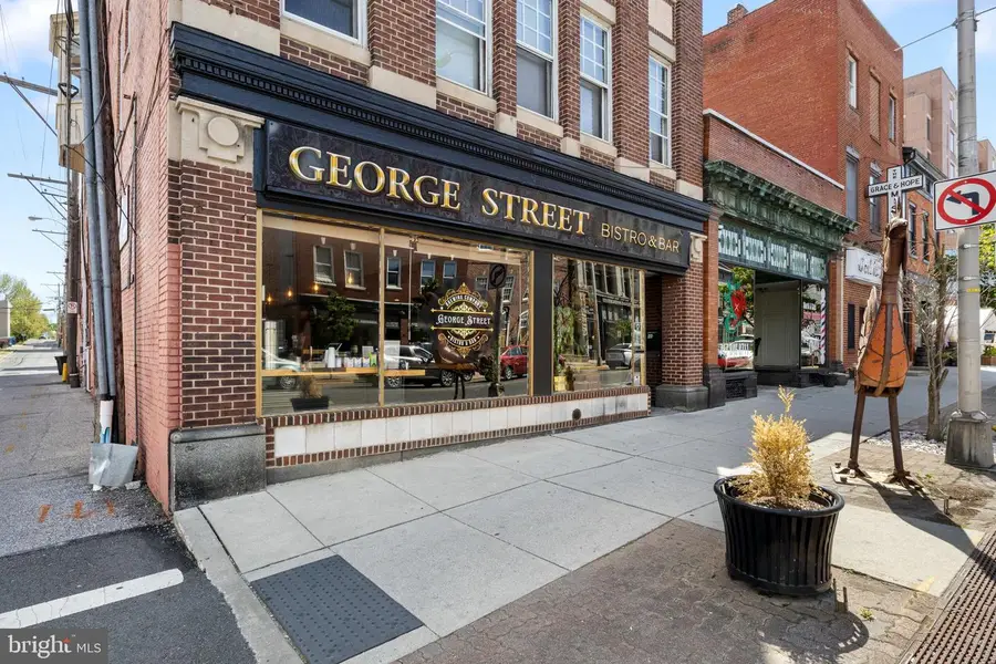 125 N George St, York, PA 17401 - #3
