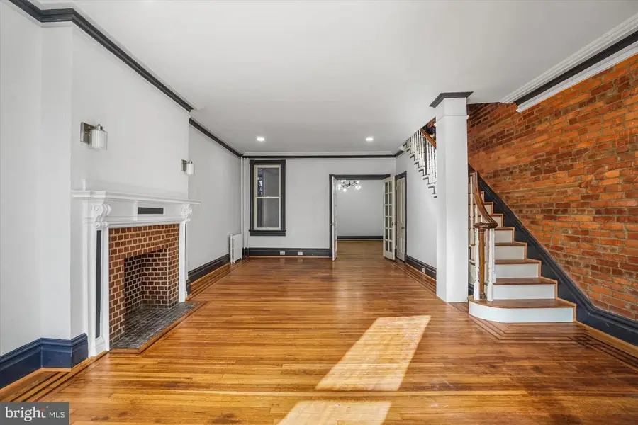 812 S George St, York, PA 17403 - #3