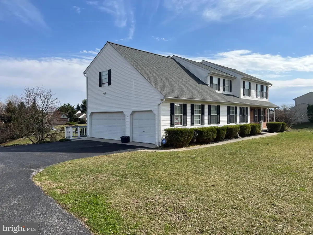 2455 Brandywine Ln, York, PA 17404 - #1