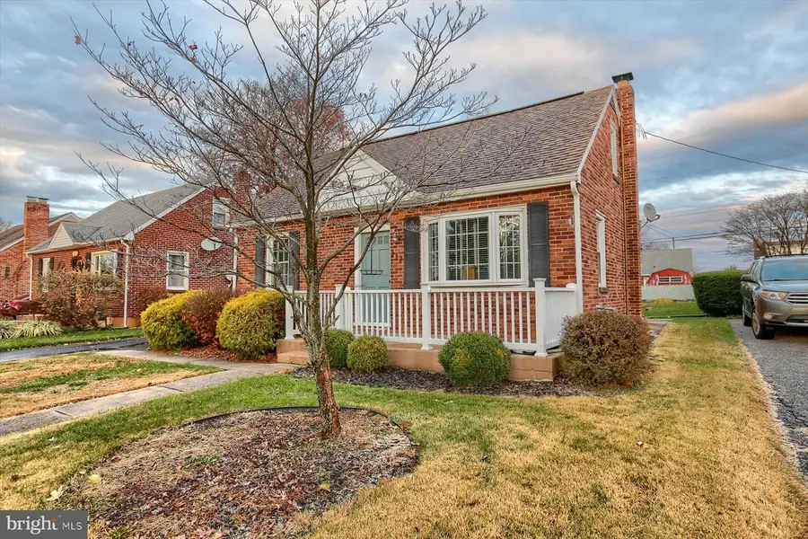 317 Greystone Rd, York, PA 17402 - #3