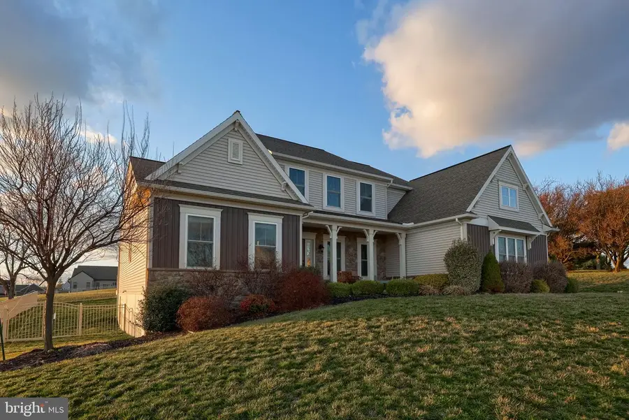 8 Ivanhoe Ln, Wrightsville, PA 17368 - #3