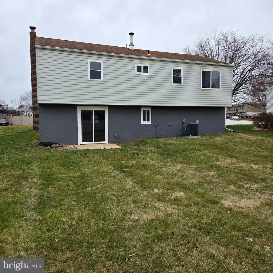 4273 Marlborough Rd, Dover, PA 17315 - #3