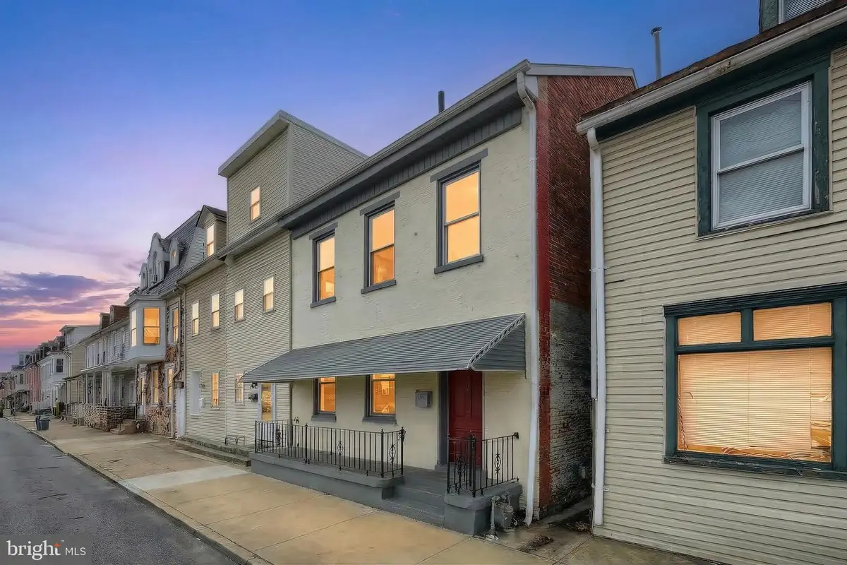 316 S Pershing Ave, York, PA 17401 - #1