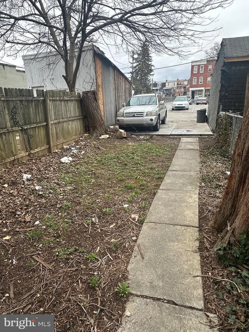 611 W King St, York, PA 17403 - #2