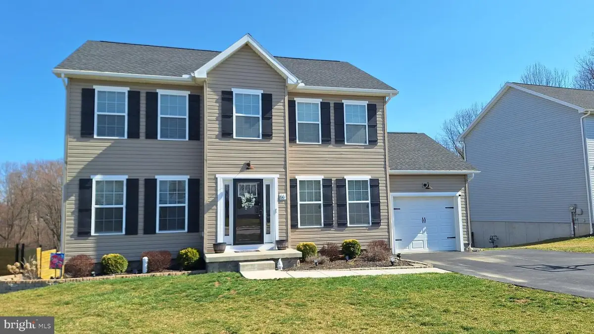 86 Homestead Dr, Hanover, PA 17331 - #1