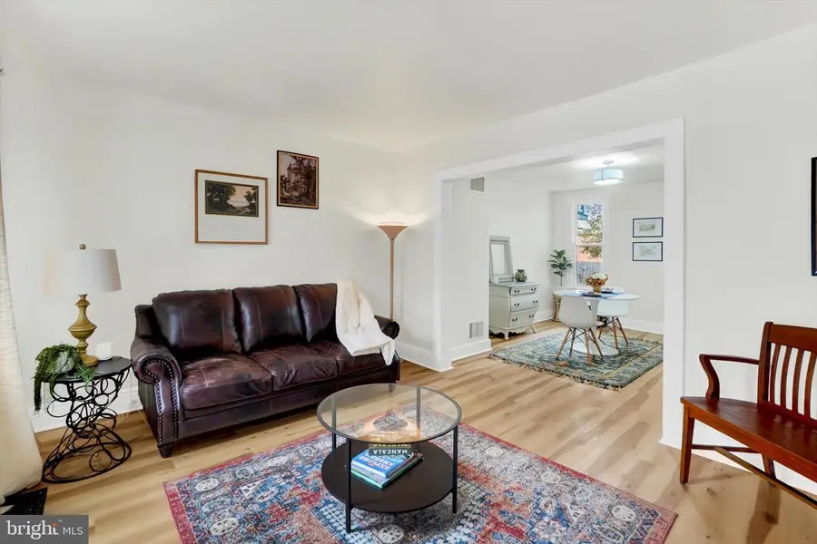 1147 E King St, York, PA 17403 - #3