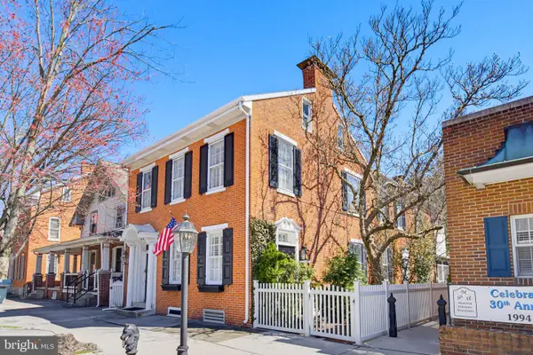 223 Broadway, HANOVER, PA 17331