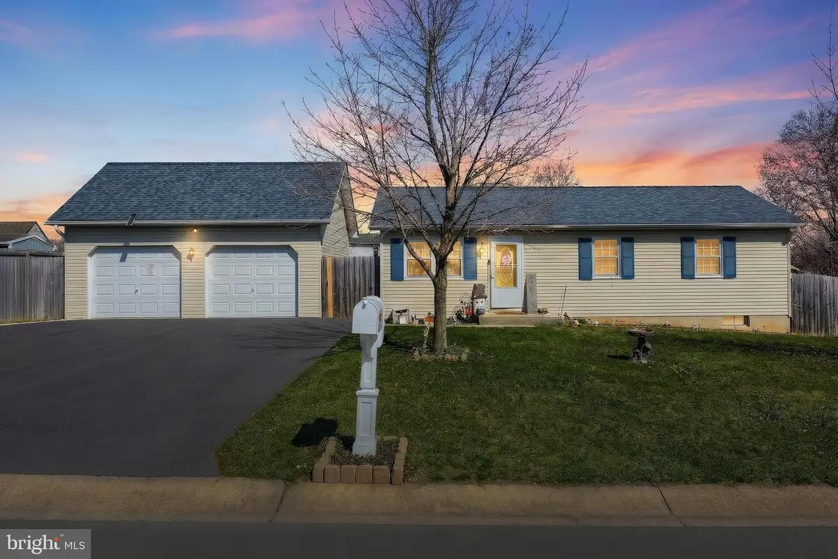 3551 Ruffed Grouse Dr, Dover, PA 17315 - #1