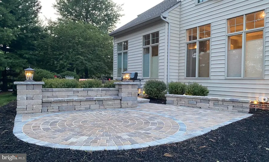 2119 Bernays Dr, York, PA 17404 - #3