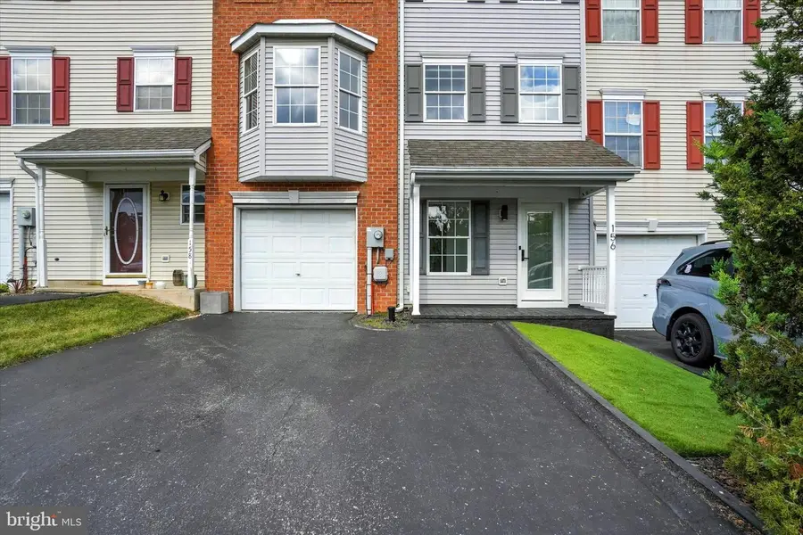 156 Country Ridge Dr, Red Lion, PA 17356 - #2