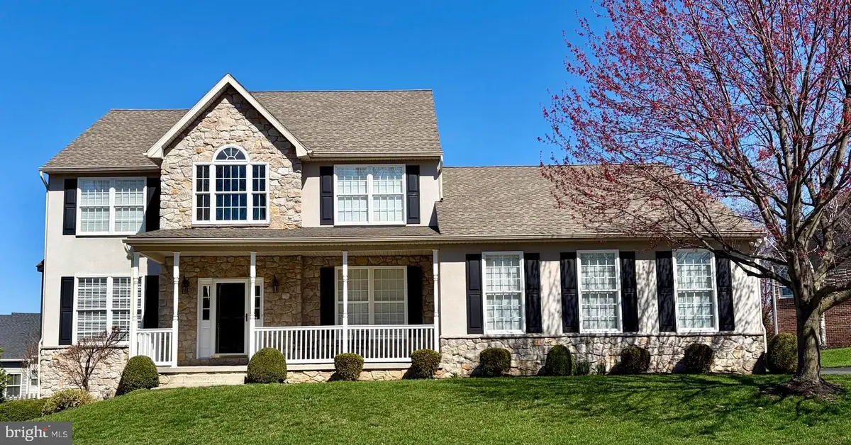 1115 Glen View Dr, York, PA 17403 - #1