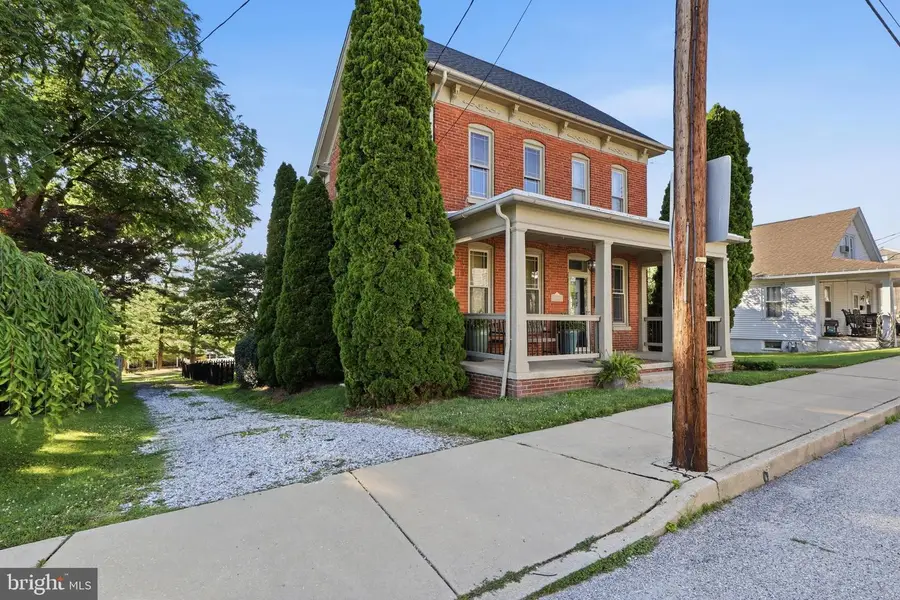 24 S Franklin St, Dallastown, PA 17313 - #3