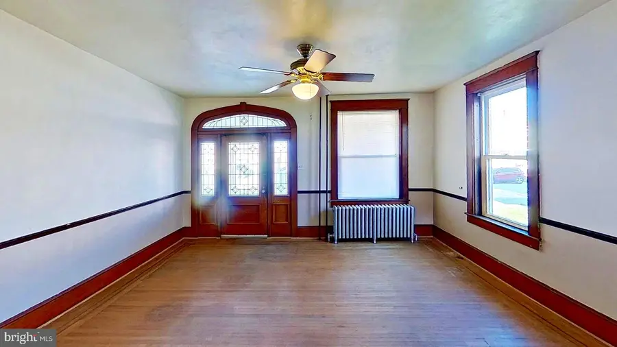 171 Linden Ave, Red Lion, PA 17356 - #2