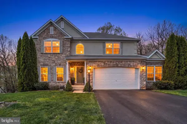 1015 Nugent Way, YORK, PA 17402