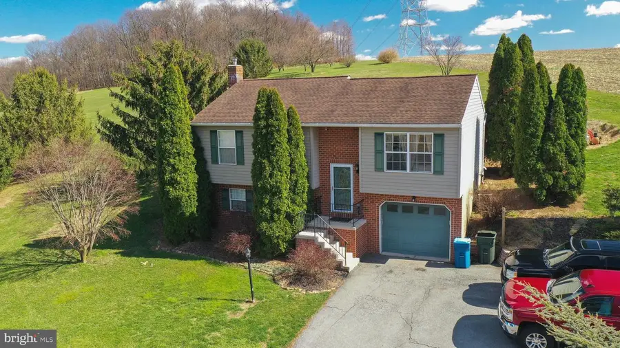 185 Elfner Rd, Red Lion, PA 17356 - #3